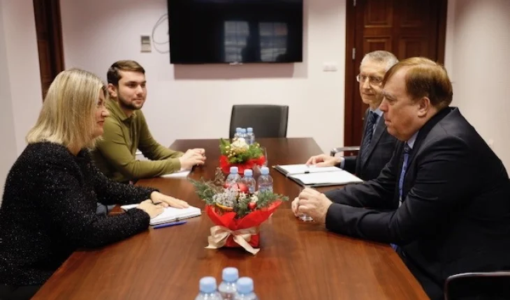 Bozhinovska – Ludva: Janë dakorduar dy nisma për mbajtje të mbledhjes së përbashkët të ministrave nga të dyja vendet dhe linjë direkte ajrore Shkup – Pragë