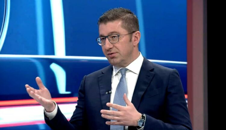 Mickoski: Qëndrojmë në pozicionet tona për Bullgarinë, por jam i gatshëm të bisedoj me autoritetet bullgare