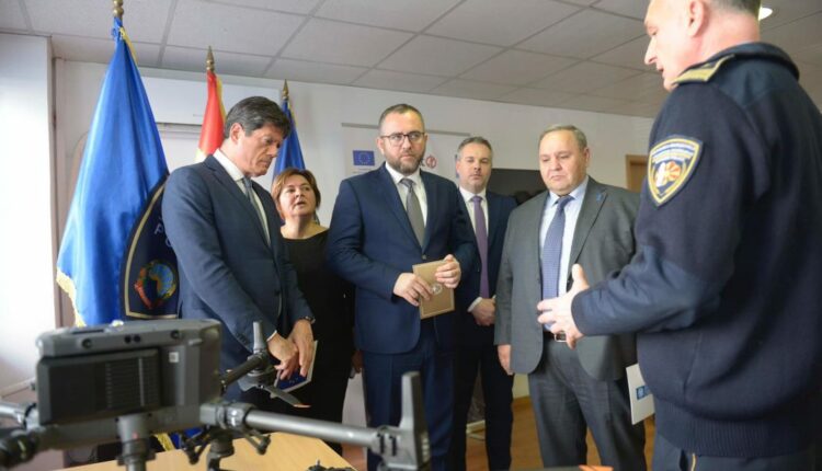 Toshkovski: Për një Maqedoni më të sigurt, donacion nga BE dhe UNDP për policinë kufitare dhe kriminale