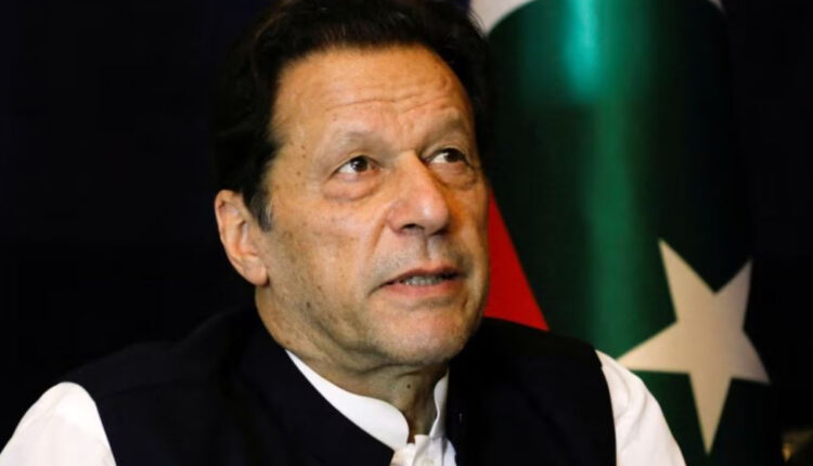 Ish-kryeministri pakistanez dënohet me 14 vjet burgim për korrupsion