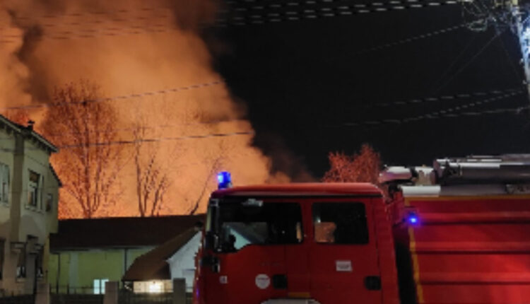 Zjarr në një shtëpi për të moshuarit në Serbi, tetë të vdekur dhe disa të plagosur