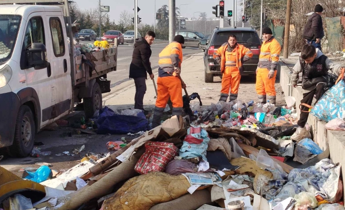 Gjatë fundjavës largohen 70 metra kub mbetje nga deponitë ilegale