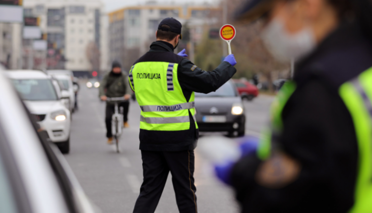 Kallëzim penal ndaj një personi nga Shkupi/ Voziti 104 km/h në zonën ku shpejtësia maksimale e lejuar është 50 km në orë