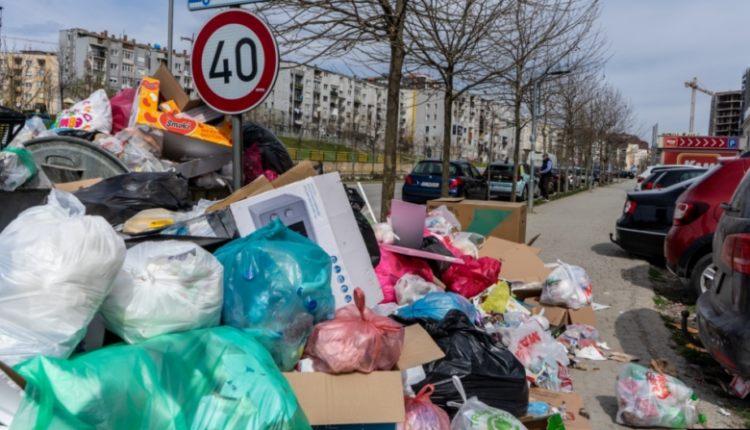 Prishtina shpall gjendje të jashtëzakonshme nga mbeturinat