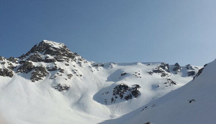Në Malin Sharr shpëtohet një alpinist i lënduar çek