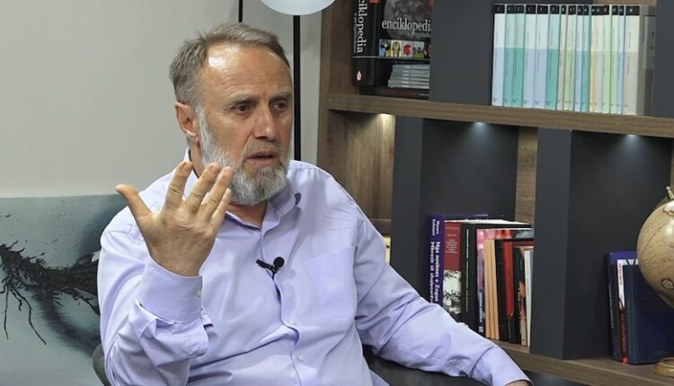 Hoxha: Turqia do ta mbroj Republikën e Kosovës, Vuçiq s’mund të bëj asgjë!