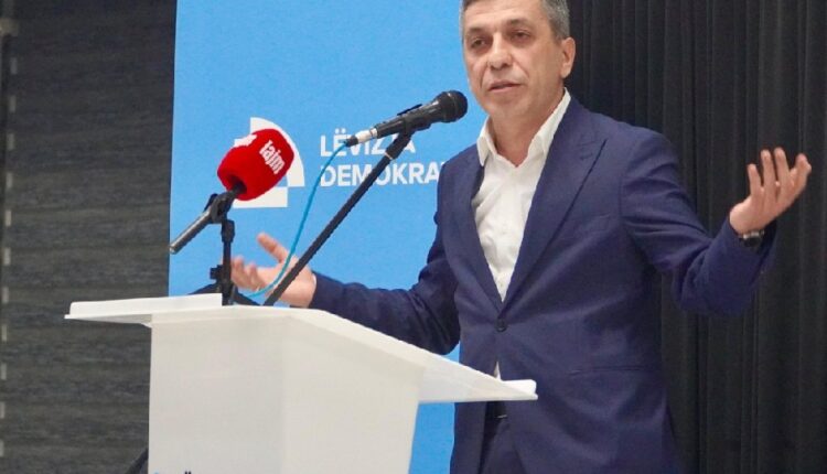 Mexhiti: VLEN do të avancojë 800 shqiptarë në administratë, nga 2-3 shkallë që të marrin rroga më të mira