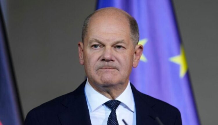 Scholz reagon pas samitit me liderët evropianë në Londër: Baza e gjithçkaje është një ushtri e fortë për Ukrainën