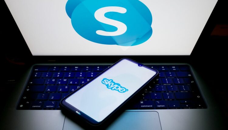 Microsoft do të mbyll Skype, dëshiron që përdoruesit të kalojnë në Teams