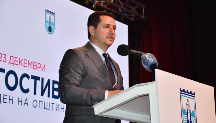 Valbon Limani fillon me realizimin e tre nga 13 projektet me vlerë prej 2.7 milionë euro në Gostivar