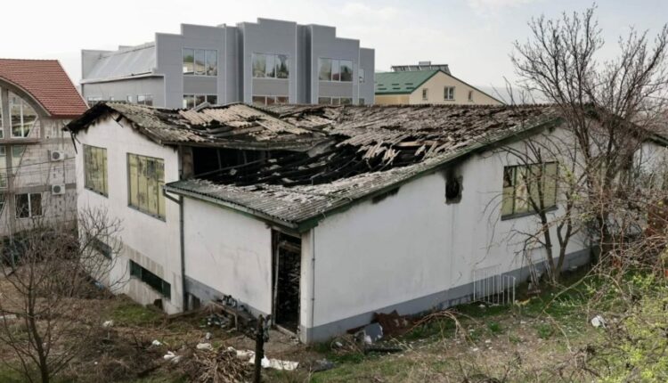 Krejt çfarë dihet deri tani për zjarrin vdekjeprurës në klubin e natës në Koçan