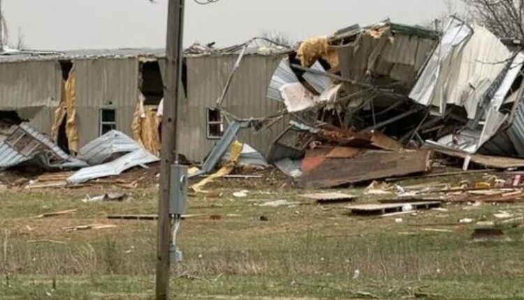 Tornadot godasin Arkansas dhe Missouri/ Moti i keq lë pas 20 viktima në SHBA