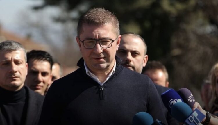 “Prokurori me sjellje të çuditshme”/ Mickoski nuk zbulon emrin por aludon tek Islam Abazi!