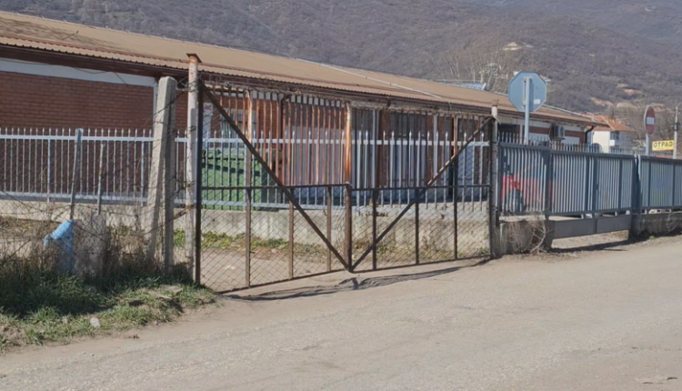 Personat që akuzohen për uzurpim të pronës publike në Tetovë, nuk e respektuan afatin për ta liruar hapësirën