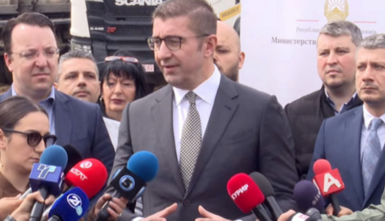 Mickoski: Nuk kam informacione se Arben Taravari mund ta braktisë Qeverinë dhe VLEN-in