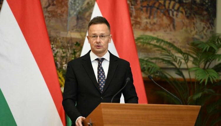 Sijarto: Hungaria dhe Maqedonia e Veriut mbështesin paqen në Ukrainë e cila mund të arrihet vetëm me një marrëveshje amerikano-ruse