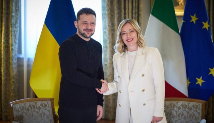 Meloni takohet me Zelensky: Italia mbështet Ukrainën