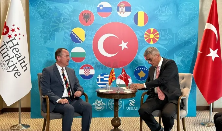 Tarvari takon homologun turk: Miqtë e mirë shihen në ditë të vështira