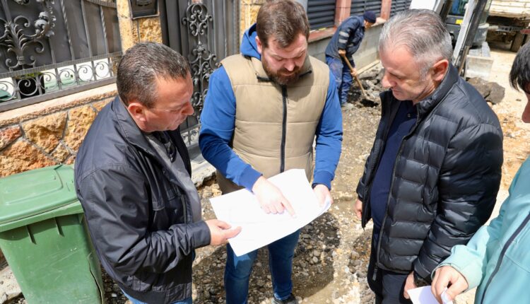 Vijojnë punimet në rrugën “Nexhat Agolli” në Çair