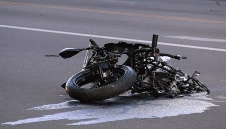 Tragjike në Qafë të Duhlës, gruaja  humb jetën pas përplasjes së motoçikletës me një qen endacak