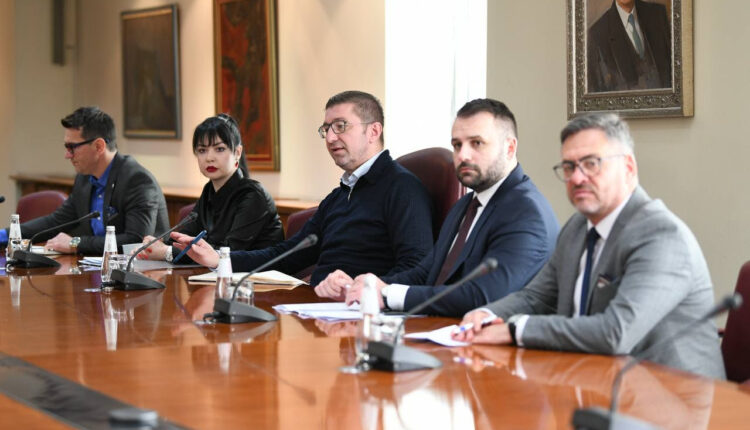 Qeveria do të pranojë çdo marrëveshje mes sindikatave dhe punëdhënësve, në momentin kur ajo të arrihet në kuadër të dialogut ekonomiko-social