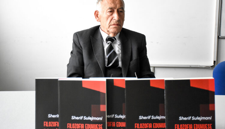 Në Universitetin e Tetovës u promovua libri “Filozofia edukuese e fjalëve të urta”