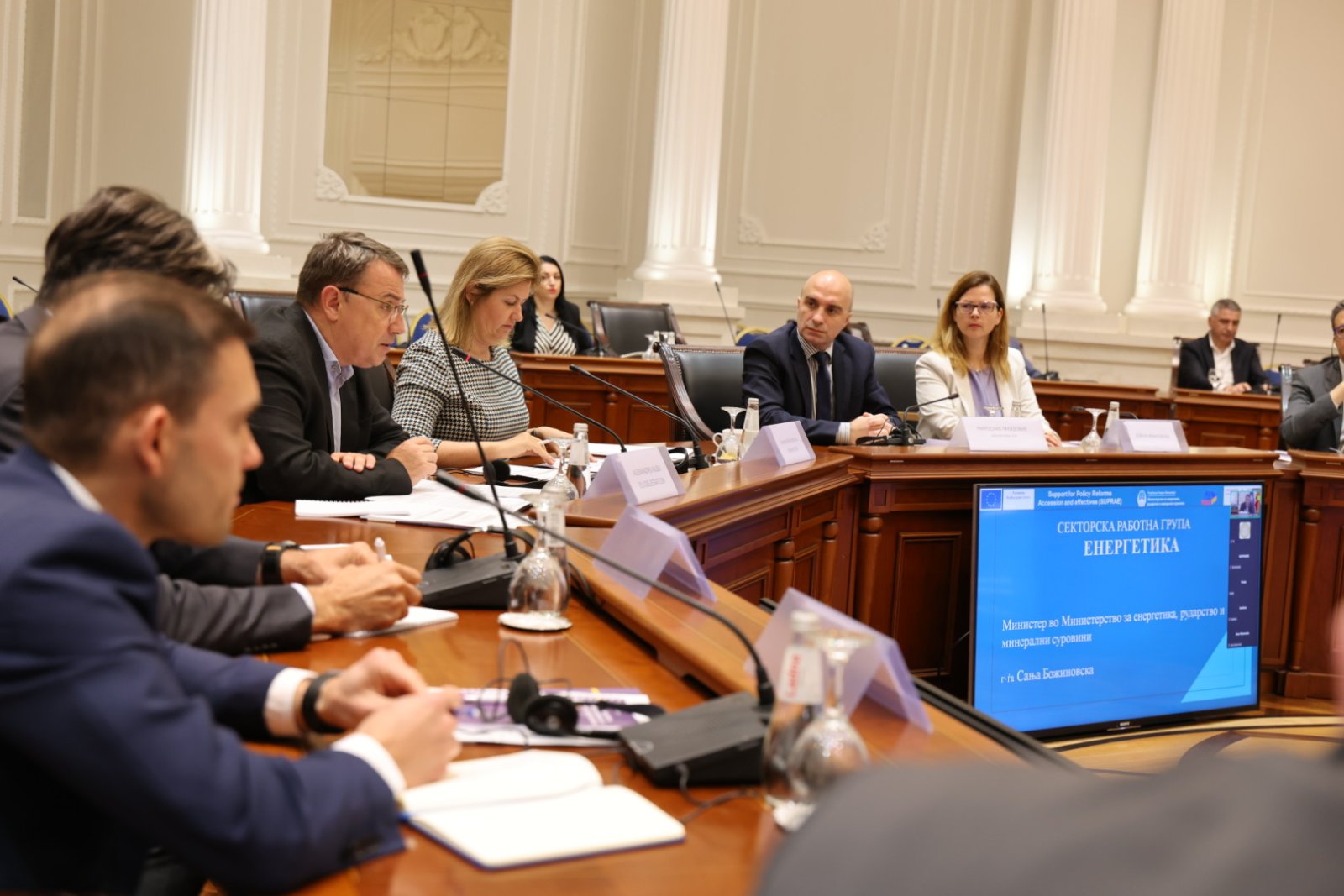 Ministria e Energjetikës, institucionet dhe donatorët po harmonizojnë prioritetet e tranzicionit të energjisë së pastër