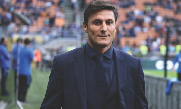 Zanetti vlerëson Luis Enriquen, gjithashtu premton se Interi do të bëjë transferime të mëdha në verë