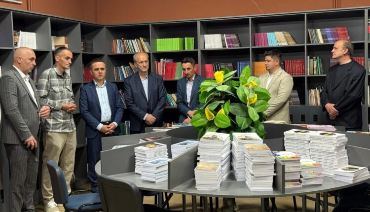 4450 libra për nxënësit e Tetovës – Bilall Kasami: “Kjo është një investim në dijen dhe të ardhmen!”