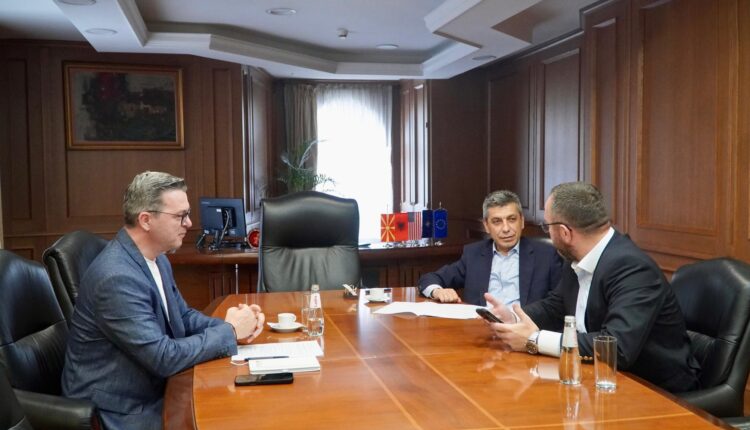 Ministritë bashkojnë forcat kundër zjarreve, do të formojnë grup ndërinstitucional