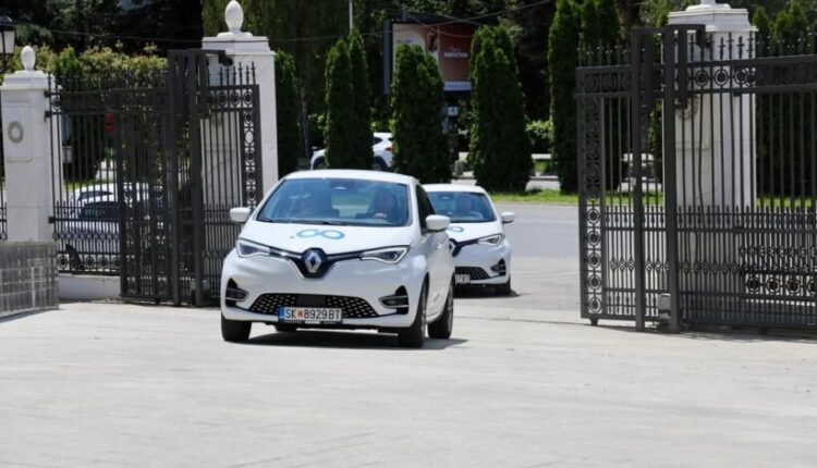 Makina elektrike me qira në Shkup – vetëm 22 denarë për kilometër