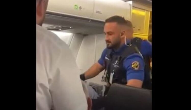 Një person tenton ta hapë derën e aeroplanit gjatë fluturimit Gjenevë-Prishtinë, ndalohet