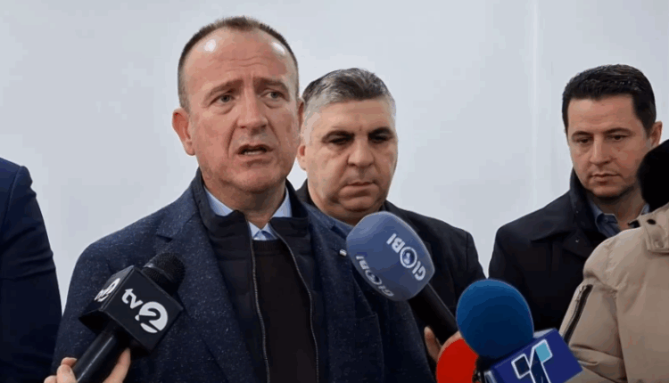 Dalja nga Qeveria dhe tenderi me Gjoka Konstarkshën, flet Taravari