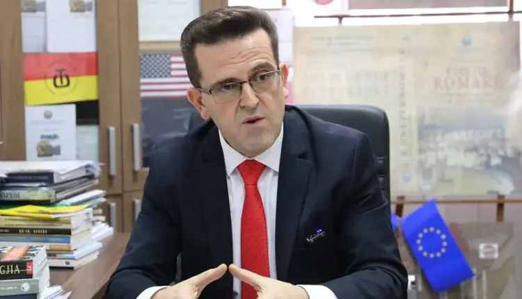 Përçarja e partive politike shqiptare, Selmani: Mundësi për përbuzje ndaj tyre