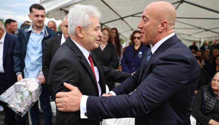 Ali Ahmeti: Vepra dhe heroizmi i dëshmorëve të UÇK-së mbetet shembull i pavdekshëm për brezat që vijnë