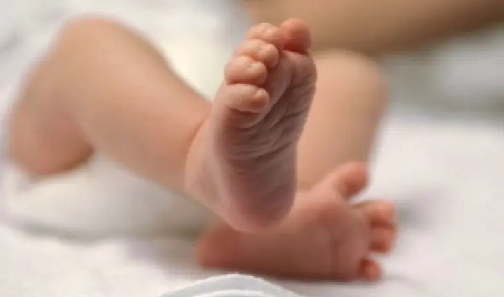 Një foshnjë një muaj e gjysmë pa shenja jete është sjell në Klinikën e Fëmijëve në Shkup