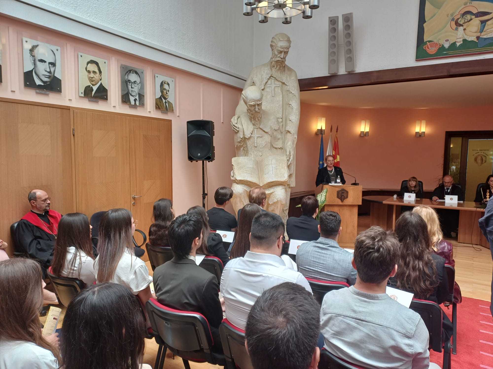 Janevska: Ky është vend i edukatorëve, me reforma dhe përkushtim të përbashkët të punojmë që UKM të përfshihet në listën e më të mirëve