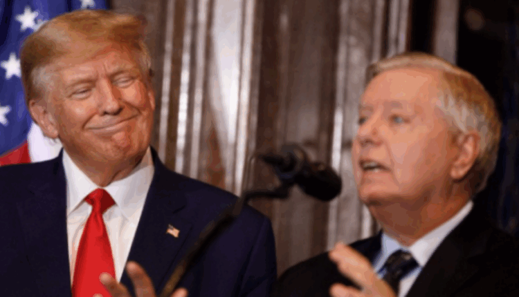 Senatorët amerikanë, Trumpit: Tarifa 500 për qind për vendet që blenë gaz dhe naftë ruse