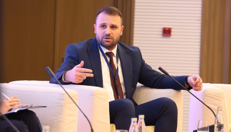 Durmishi në konferencë ndërkombëtare në Budva: Qëllimi ynë është të ndërtojmë një shoqëri në të cilën migrimi i punës do të nxisë rritjen