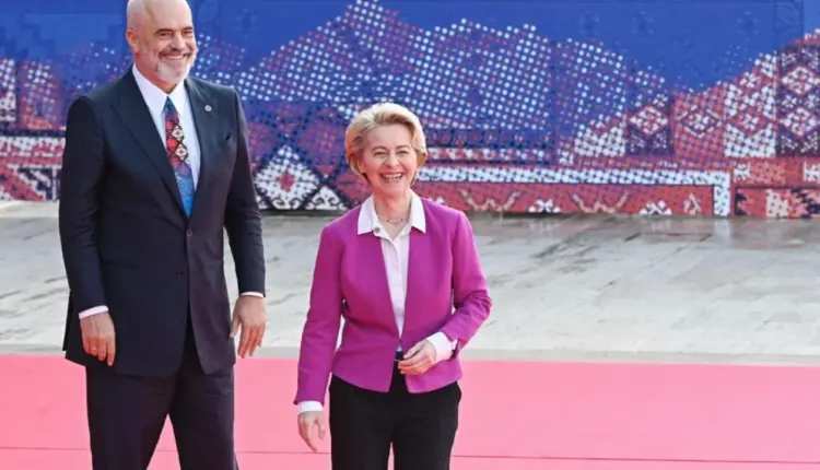 Von der Leyen uron Ramën për fitoren në zgjedhje: Shqipëria ka bërë përparim të madh drejt Bashkimit tonë