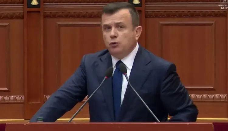 “Jenisherin përdoreni për ndeshjen me Serbinë”/ Balla – opozitës: Ju keni një mallkim të madh që e ka emrin Sali Berisha