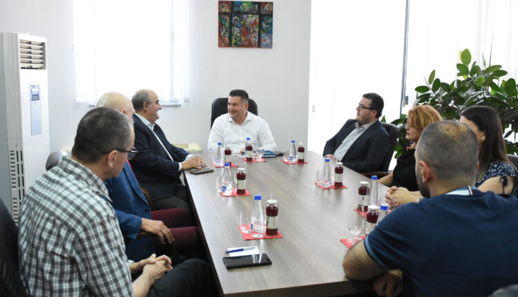 Profesorë nga Universiteti i Teknologjisë në Lodz të Polonisë e vizituan Universitetin e Tetovës