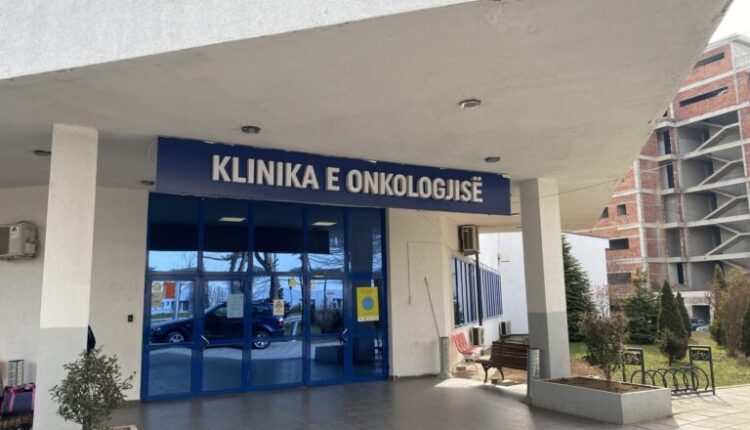 Çmimi i shëndetit/ Pacientët e Onkologjisë paguajnë mijëra euro për barna që mungojnë në QKUK