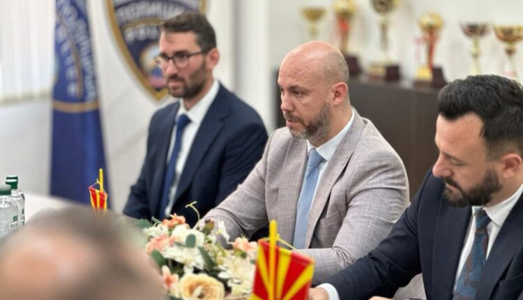 Vizitë e Zëvendësministrit Iseni në SPB Kumanovë dhe Njësinë policore Mateç