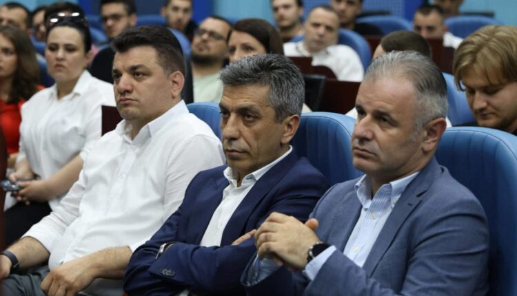 Mexhiti: Çair, ti nuk pret ndryshimin. Ti je vetë ndryshimi