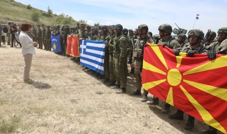 Në poligonin ushtarak Krivollak u mbajt një ditë për të ftuar të rangut të lartë në kuadër të stërvitjes ushtarake “Përgjigje e Shpejtë 2025”
