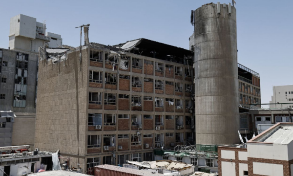 Ministri i Jashtëm i Iranit u bën thirrje izraelitëve të shmangin “afërsinë me vendet ushtarake dhe të inteligjencës”