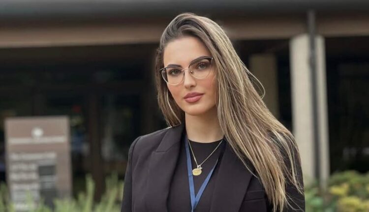 Dredhza Braina ngjitet në majat globale: Finaliste shqiptare në “Cybersecurity Woman of the Year”