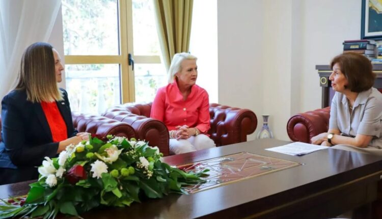 Davkova dhe Ageler: USAID ka ndihmuar shumë Maqedoninë, keqardhje për mbylljen e zyrës së tyre në vend