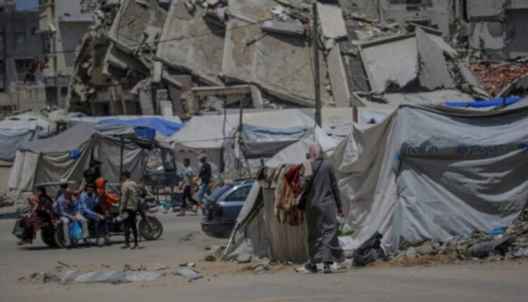 Të paktën 18 palestinezë të vrarë në një sulm izraelit në treg në Gaza